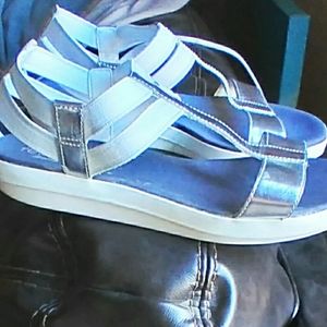 Women's sandals
